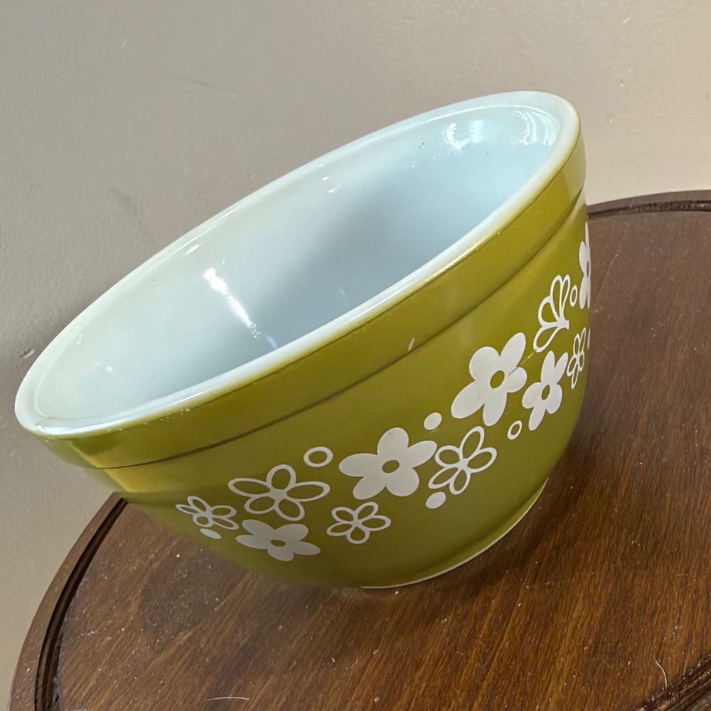 Pyrex Mixing Bowl 401 Green Vtg Spring Blossom Green Crazy Daisy Floral 1.5 Pt
